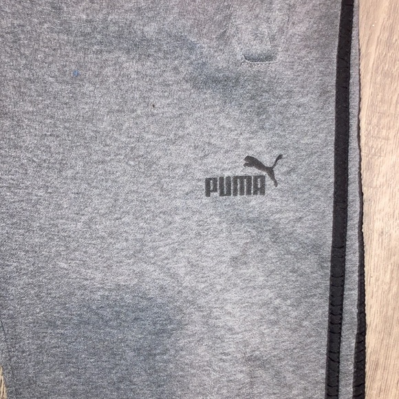 Men dark gray puma  sweatpants size medium - Picture 2 of 5